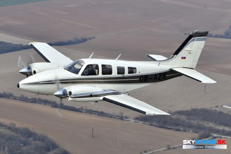 Beech 58P OM-AZE