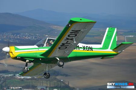 ZLIN 43 OM-XON