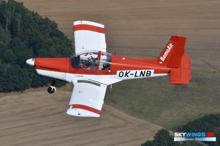 ZLIN 142 OK-LNB