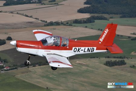 ZLIN 142 OK-LNB
