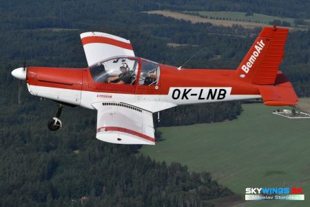 ZLIN 142 OK-LNB