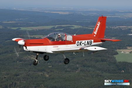 ZLIN 142 OK-LNB