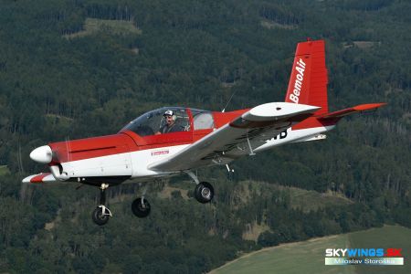 ZLIN 142 OK-LNB