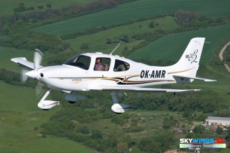 Cirrus SR 22G2 OK-AMR