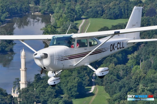 Cessna 172P Skyhawk OK-CLL